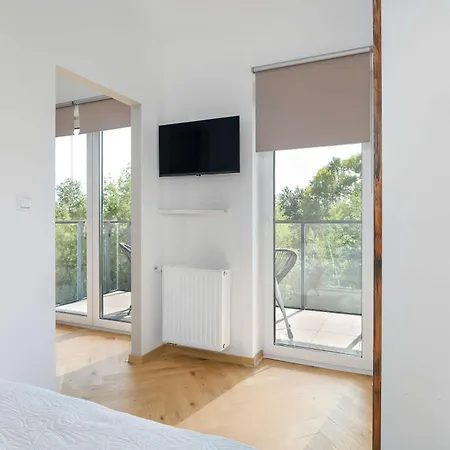 Meissnera Bright In With Parking By Renters Apartamento