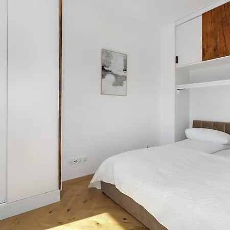 شقة Meissnera Bright In With Parking By Renters *
